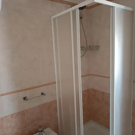 Central Apartment 카스텔라마레디스타비아