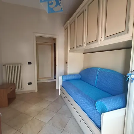 Central Apartment *